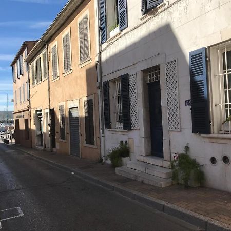 Studios Du Marin Sur Port De La Ciotat Luaran gambar